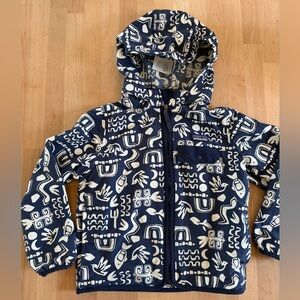 Patagonia Navy and White Patterned Hooded Jacket. Nautical meets Hawaiian